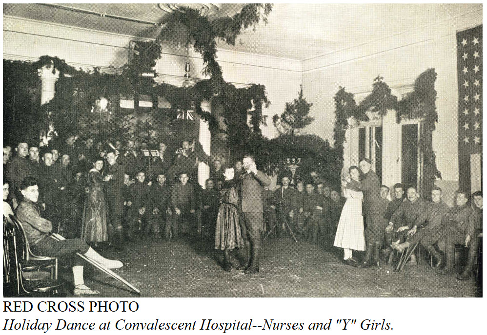 Wounded American Soldiers Enjoying RR With the Nurses - World War 1