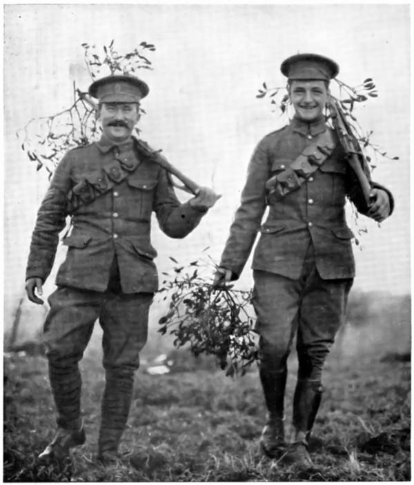 WW1 CHRISTMAS AT THE FRONT: BRITISH SOLDIERS BRINGING IN MISTLETOE, 1914